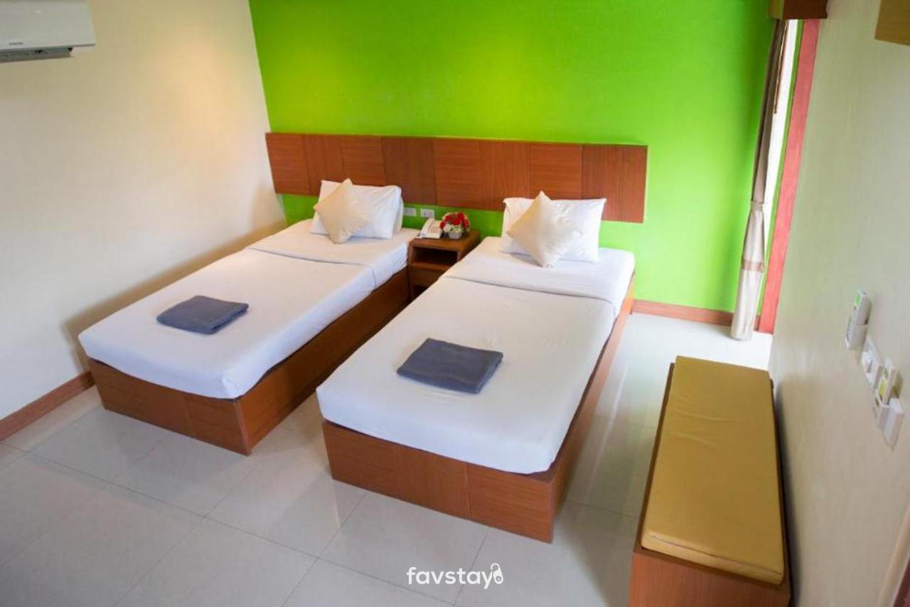 Twin Palms Suites And Residence 파타야 외부 사진