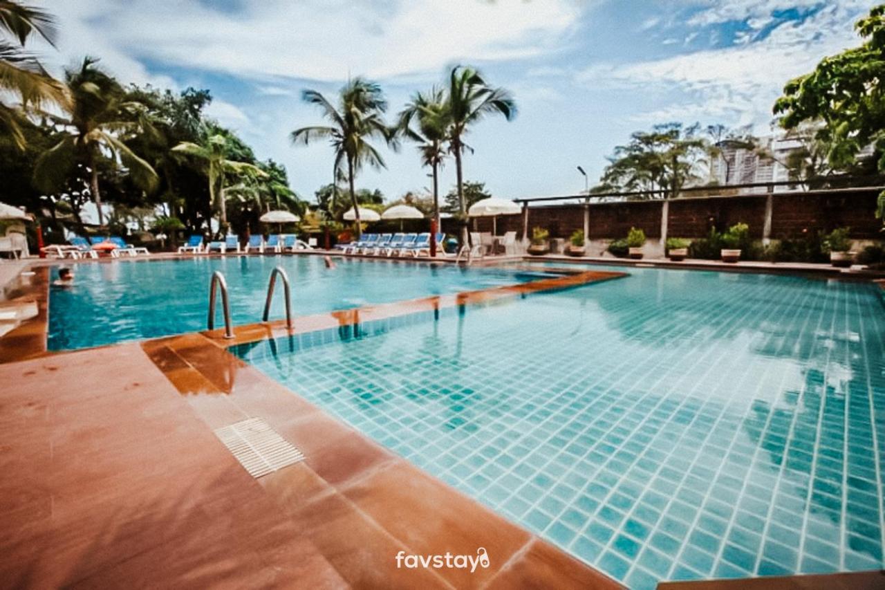 Twin Palms Suites And Residence 파타야 외부 사진